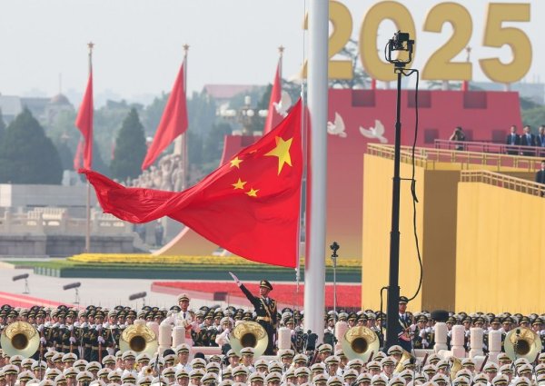 优益配资 9.3阅兵引发震撼, 西方将加紧研究中国武器, 五角大楼已做出表率