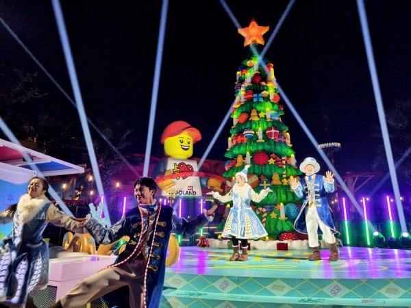 期配宝 上海乐高乐园开启“冬日假期”，张柏芝化身“星愿大使”